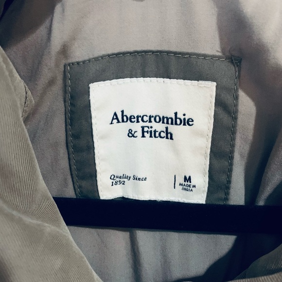 A&F light jacket - Picture 2 of 3